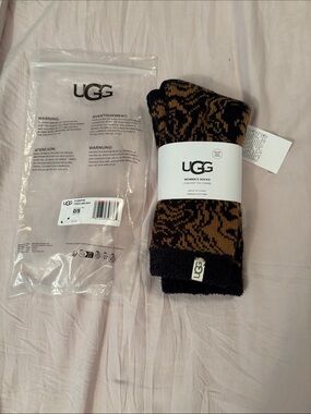 UGG Women’s  Leopard-Pattern Crew Socks - Black & Brown